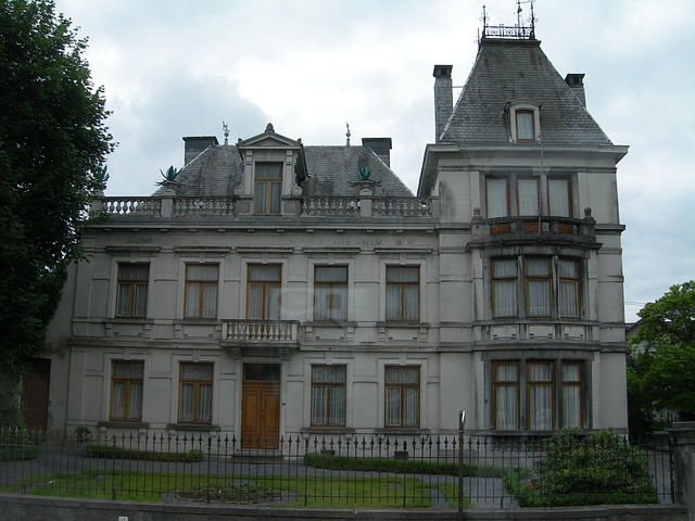 old-house-building-victorian-home-belgium