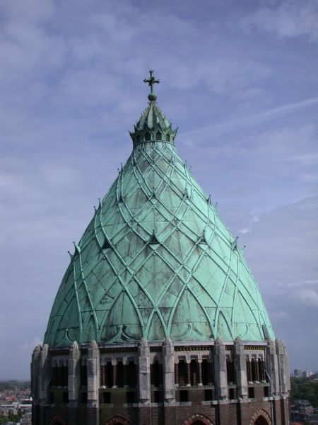 green-patina-on-copper-roof